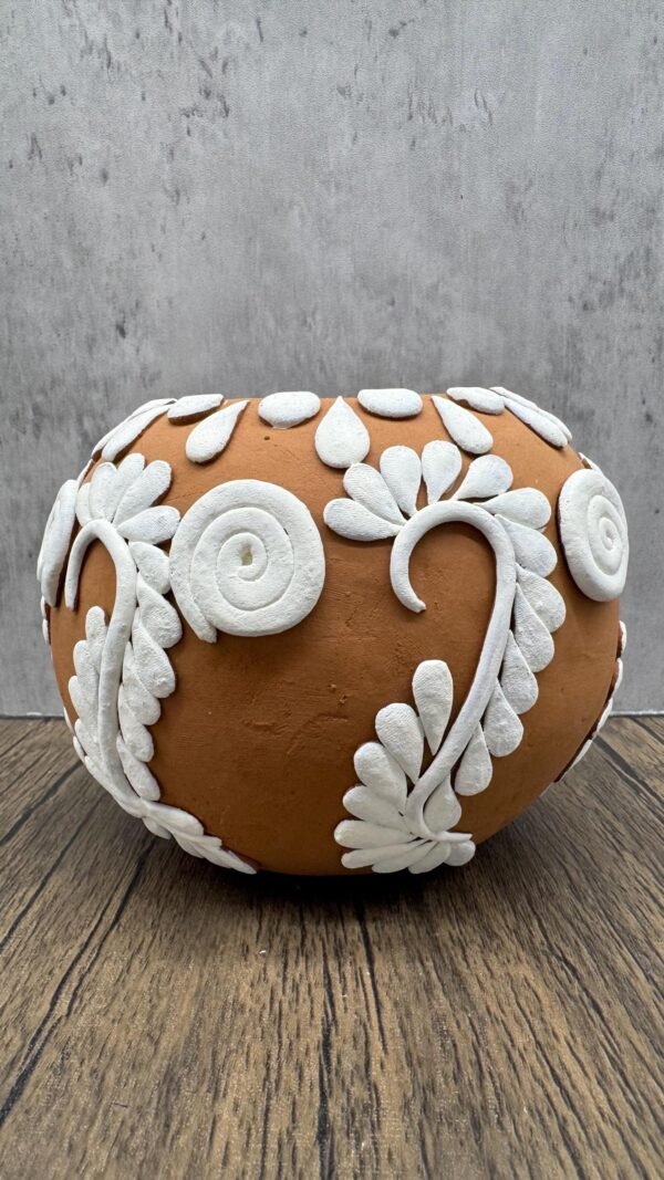 Embroidered Clay Vase From Oaxaca México Home Decor Handcrafted Jarron Barro Bordado Oaxaca Handmade Unique Designs From Artisans - Image 2