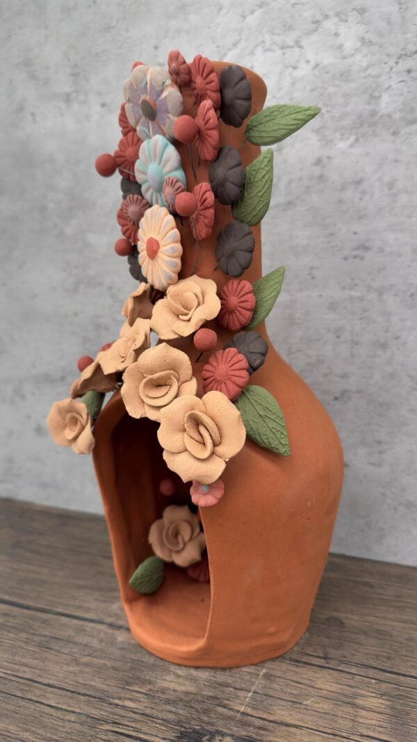 Mini Chimney Handcrafted Oaxacan With Pastillaje, Filigrana - Natural Clay Mexican Artistry, Decorative Home Accent, Unique Artisanal Piece - Image 3