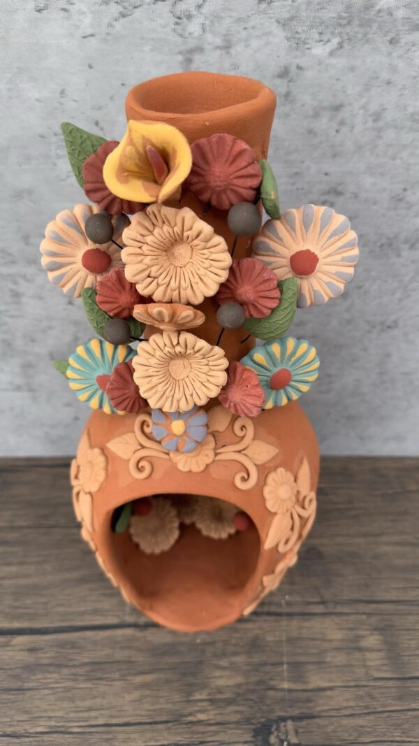 Mini Chimney Handcrafted Oaxacan  With Pastillaje Or Filigrana - Natural Clay Mexican Artistry, Decorative Home Accent, Unique Artisanal - Image 4
