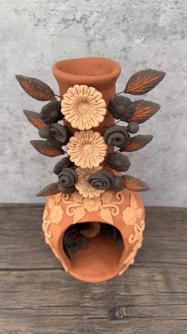 Mini Chimney Handcrafted Oaxacan  With Pastillaje Or Filigrana - Natural Clay Mexican Artistry, Decorative Home Accent, Unique Artisanal - Image 4