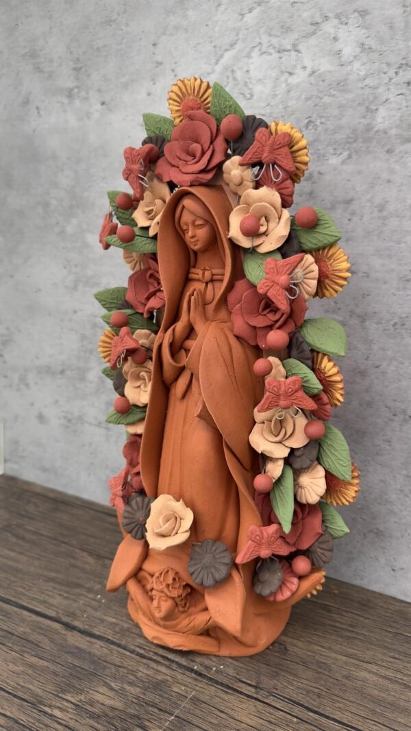 Virgin Mary Handmade Clay Piece, Virgen de Guadalupe  Mexican Decoration, Mary Virgin Sculpture, Metepec Estado de México Virgencita - Image 3