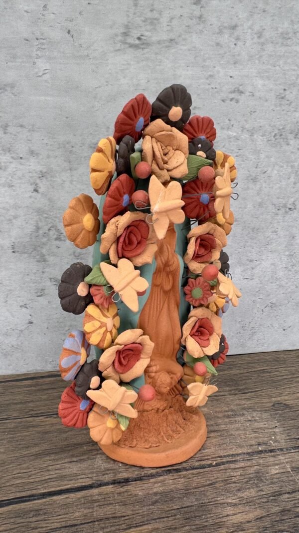 Virgin Mary Handmade Clay Piece, Virgen de Guadalupe  Mexican Decoration, Mary Virgin Sculpture, Metepec Estado de México Virgencita - Image 2