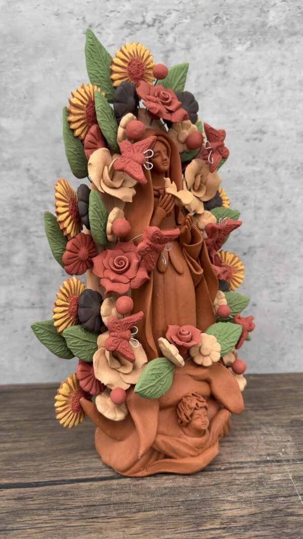 Virgin Mary Handmade Clay Piece, Virgen de Guadalupe  Mexican Decoration, Mary Virgin Sculpture, Metepec Estado de México Virgencita - Image 2
