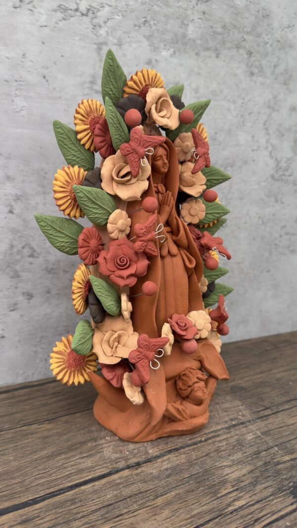 Virgin Mary Handmade Clay Piece, Virgen de Guadalupe  Mexican Decoration, Mary Virgin Sculpture, Metepec Estado de México Virgencita - Image 2