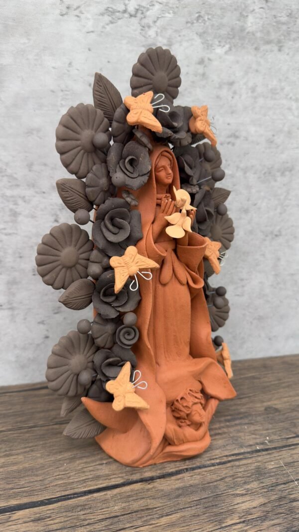 Virgin Mary Handmade Clay Piece, Virgen de Guadalupe  Mexican Decoration, Mary Virgin Sculpture, Metepec Estado de México Virgencita - Image 2