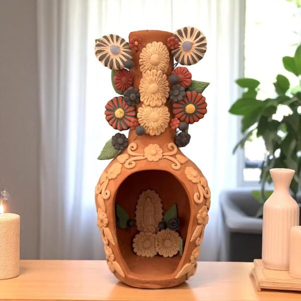 Mini Chimney Handcrafted Oaxacan  With Pastillaje Or Filigrana - Natural Clay Mexican Artistry, Decorative Home Accent, Unique Artisanal