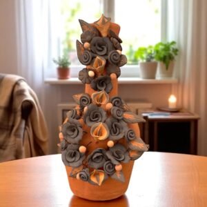 Handcrafted  Oaxacan Clay Vase with Pastillaje Or Filigrana - Natural Clay Mexican Artistry, Decorative Home Accent, Unique Artisanal Piece