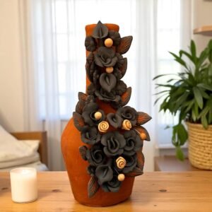 Handcrafted Oaxacan Clay Vase with Pastillaje Or Filigrana - Natural Clay Mexican Artistry, Decorative Home Accent, Unique Artisanal Piece