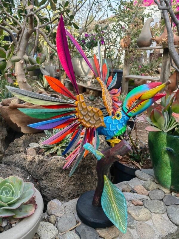Toucan Bird Statue Mexican Art Alebrije Sculpture, Wooden Parrot  Decoration Figure, Made Of Wood And Carved By Hand ASK FOR CUSTOMIZE
