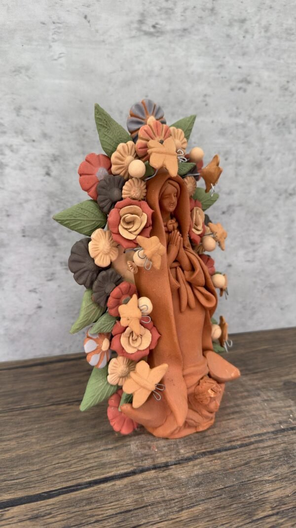 Virgin Mary Handmade Clay Piece, Virgen de Guadalupe  Mexican Decoration, Mary Virgin Sculpture, Metepec Estado de México Virgencita - Image 2
