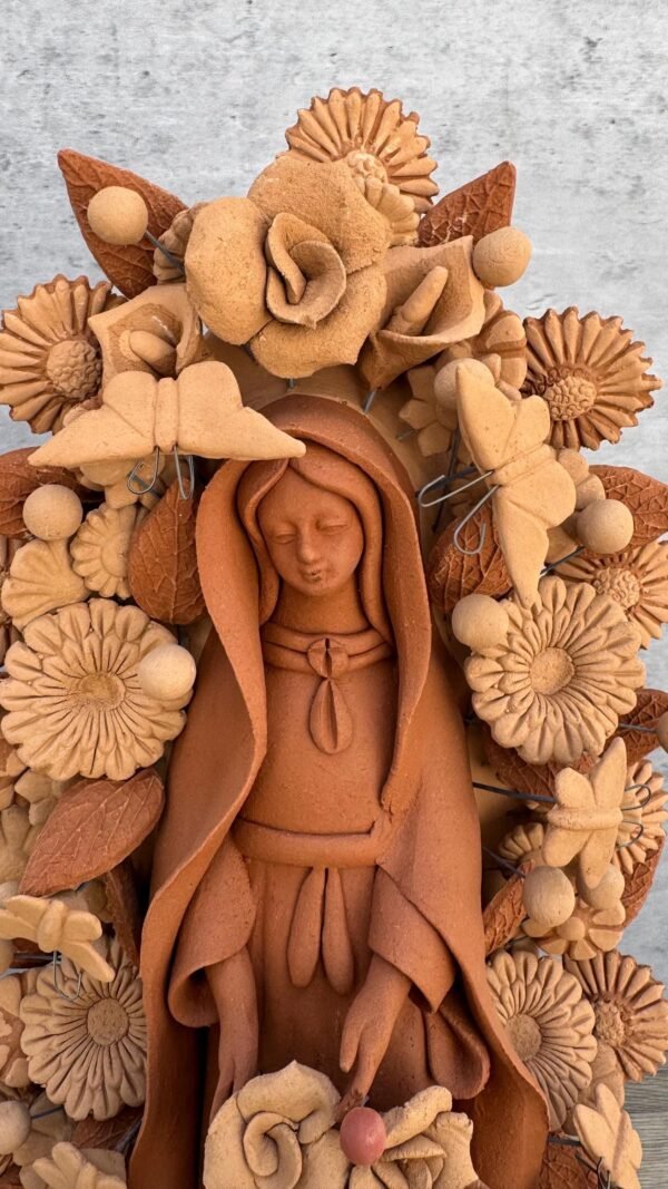 Virgin Mary Handmade Clay Piece, Virgen de Guadalupe  Mexican Decoration, Mary Virgin Sculpture, Metepec Estado de México Virgencita - Image 4