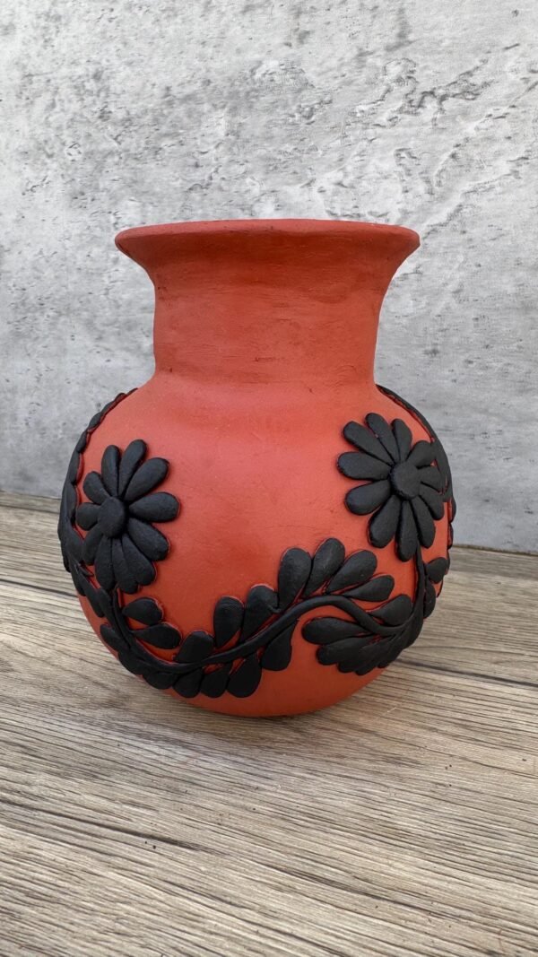 Embroidered Clay Vase From Oaxaca México Home Decor Handcrafted Jarron Barro Bordado Oaxaca Handmade Unique Designs From Artisans - Image 2