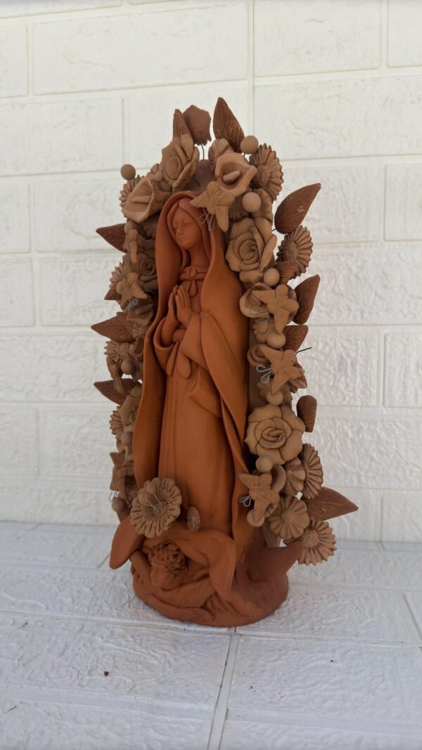 Virgin Mary Handmade Clay Piece, Virgen de Guadalupe  Mexican Decoration, Mary Virgin Sculpture, Metepec Estado de México Virgencita - Image 3