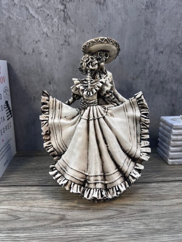 Catrina, Day of the dead, human skeleton, Mexican catrina, Skull sculpture, skeleton couple, mariachi skeleton, Ofrenda decor - Image 5