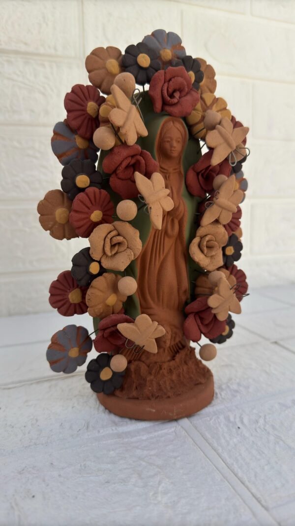 Virgin Mary Handmade Clay Piece, Virgen de Guadalupe  Mexican Decoration, Mary Virgin Sculpture, Metepec Estado de México Virgencita - Image 2