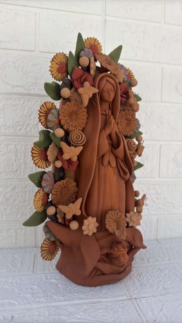 Virgin Mary Handmade Clay Piece, Virgen de Guadalupe  Mexican Decoration, Mary Virgin Sculpture, Metepec Estado de México Virgencita - Image 2