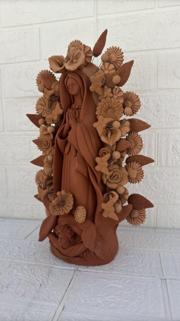 Virgin Mary Handmade Clay Piece, Virgen de Guadalupe  Mexican Decoration, Mary Virgin Sculpture, Metepec Estado de México Virgencita - Image 2